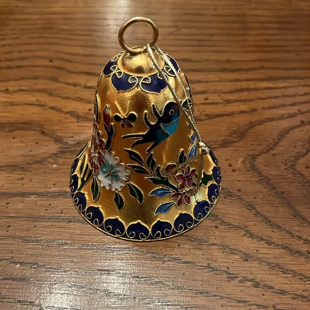 Cloisonné bell ornament‎